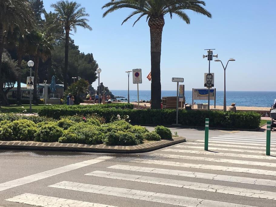 Lujoso Piso Enfrente De Playa De Fenals, 2 Terrazas Appartement Lloret de Mar